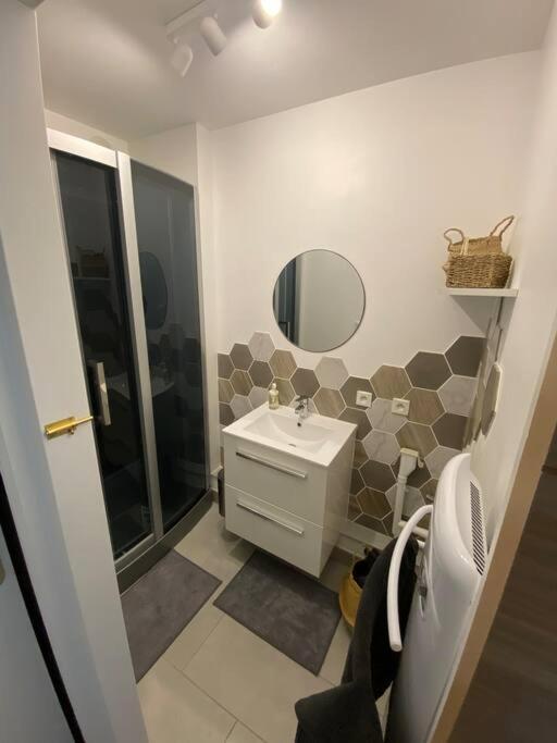 A 50 M De La Plage, Appartement De 35 M2 : Les Pieds Sales Bréhal Dış mekan fotoğraf