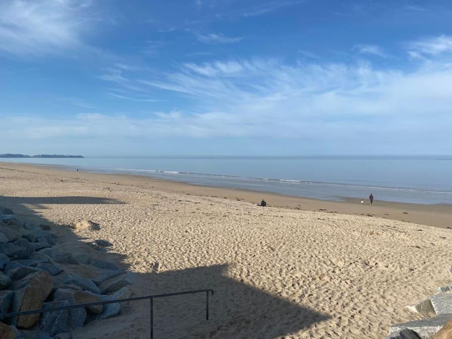A 50 M De La Plage, Appartement De 35 M2 : Les Pieds Sales Bréhal Dış mekan fotoğraf